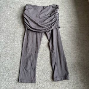 Prana Gray Mid Length Yoga Pants. Size S.